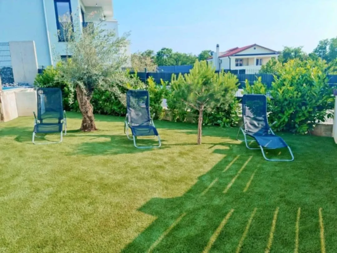 New! Villa With Heated Pool In Umag Babici 0*,
